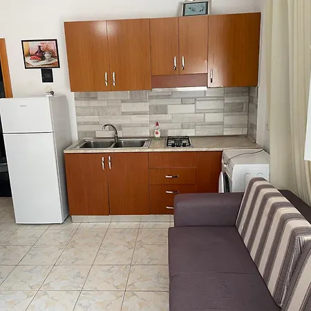 Rudi Apartment