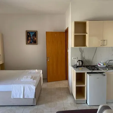 Rudi Apartament Orikum