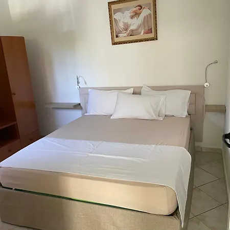 Apartament Rudi Orikum